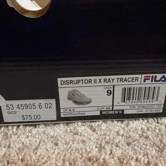 Fila Women's Disruptor II Sneaker - Picture 3 of 5